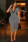 Striped Print Deep V Neck Short Sleeve Skinny Capri Jumpsuit-Black