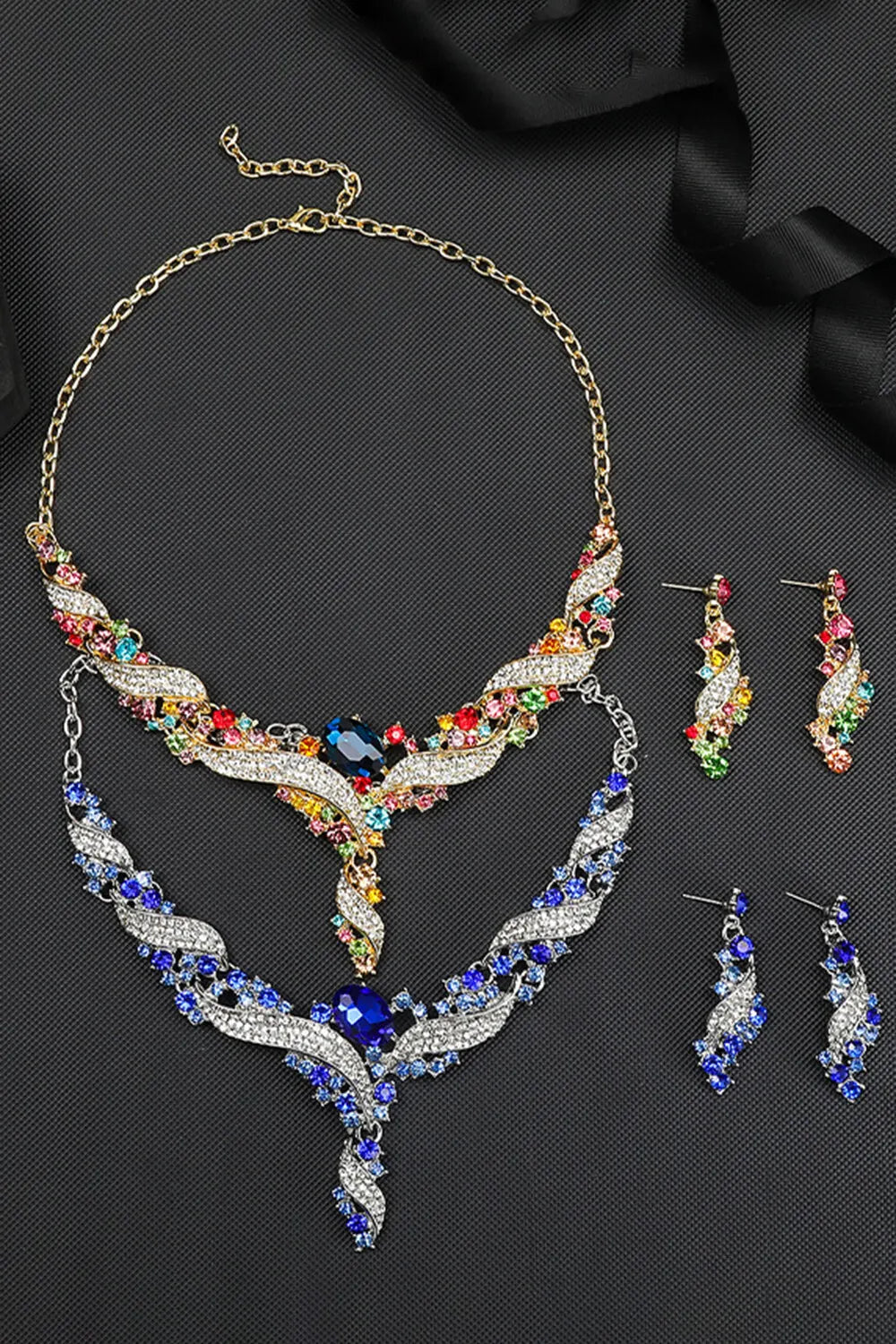 Vintage Inlaid Rhinestones Necklace Dangle Earrings Jewelry Set