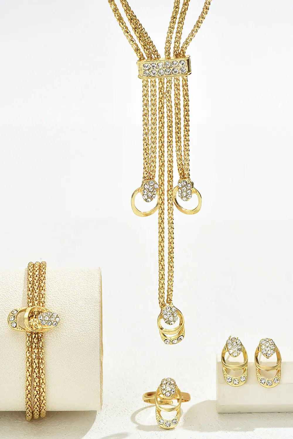 Rhinestone Decor Stud Earrings Fashionable Jewelry Set