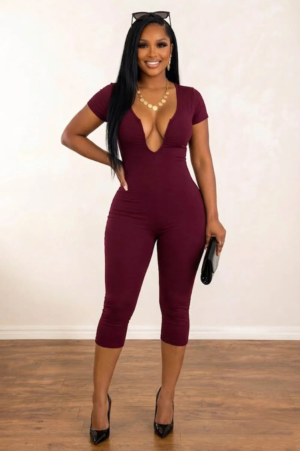 U Neck Short Sleeve Slim Fit Solid Color Capris Jumpsuit-Burgundy