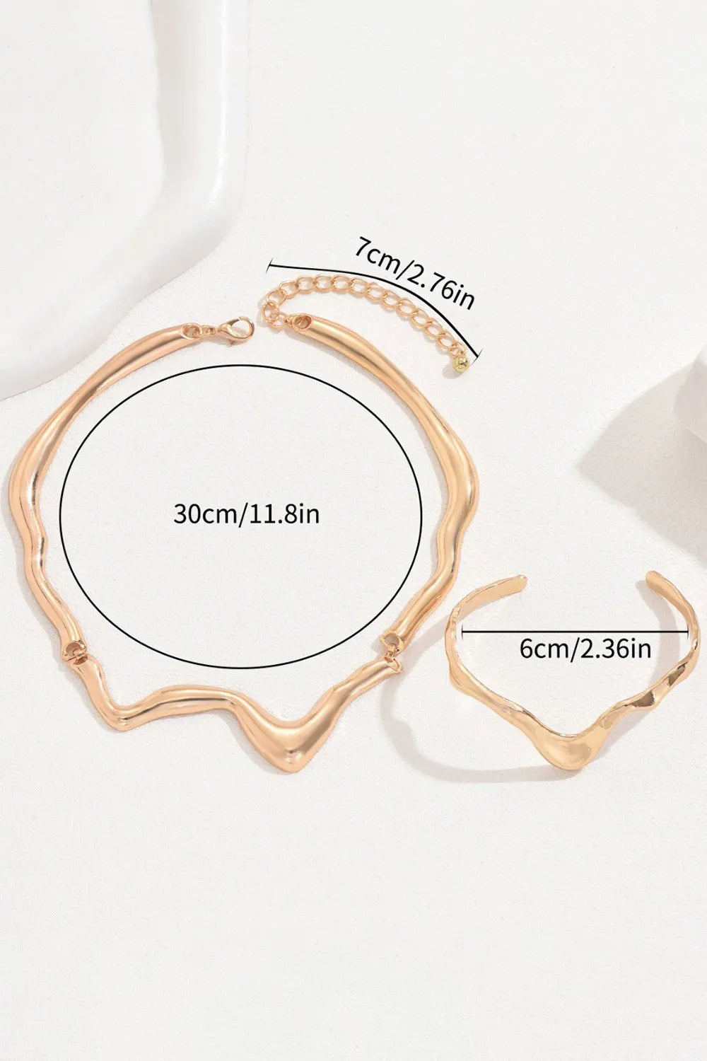 Metallic Sheen Irregular Geometric Choker Necklace Open Bracelet Jewelry Set