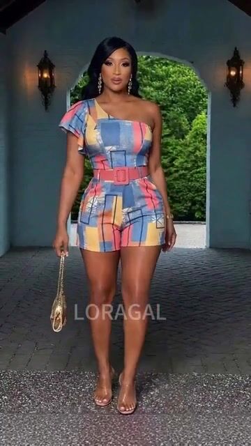 One Shoulder Ruffle Geometric Print Romper Playsuit
