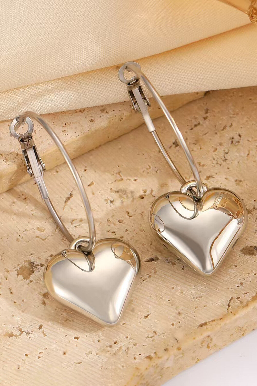 Alloy Heart Pendant Fashionable Hoop Earrings