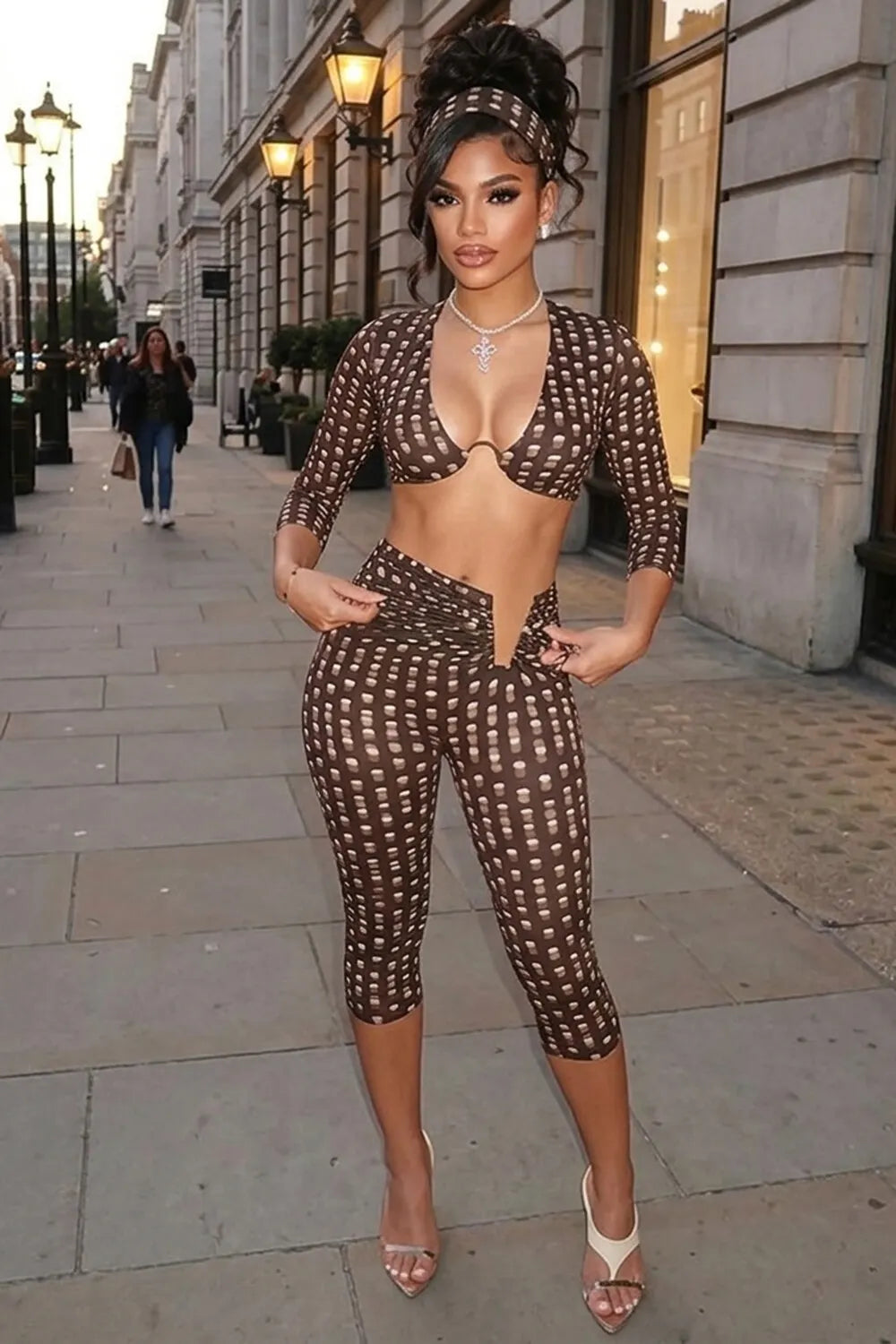 Polka Dot Print Headband 3/4 Sleeve Crop Top Capris Pants 3pcs Set-Brown