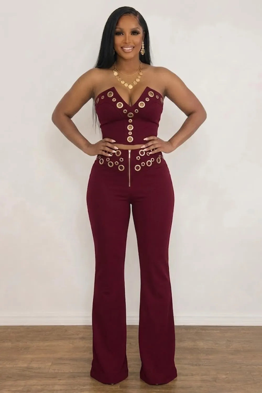 Metal Eyelet Decor V Neck Crop Top High Waist Flare Leg Pants-Black