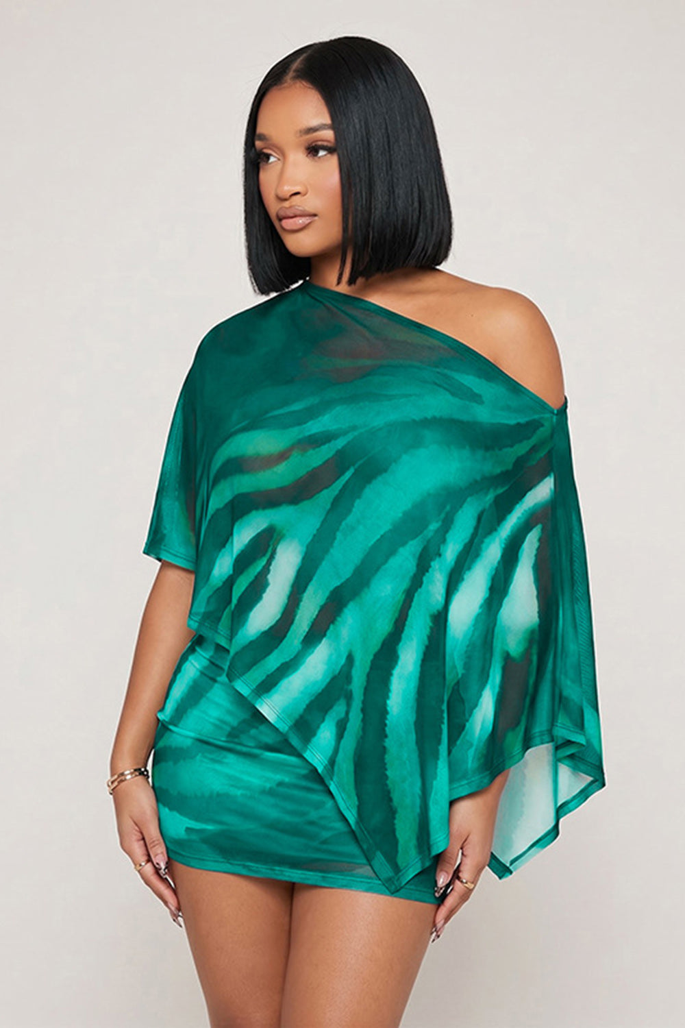 Tiger Print Skew Neck Irregular Hem Shawl Top Mini Skirt 2pcs Set-Green