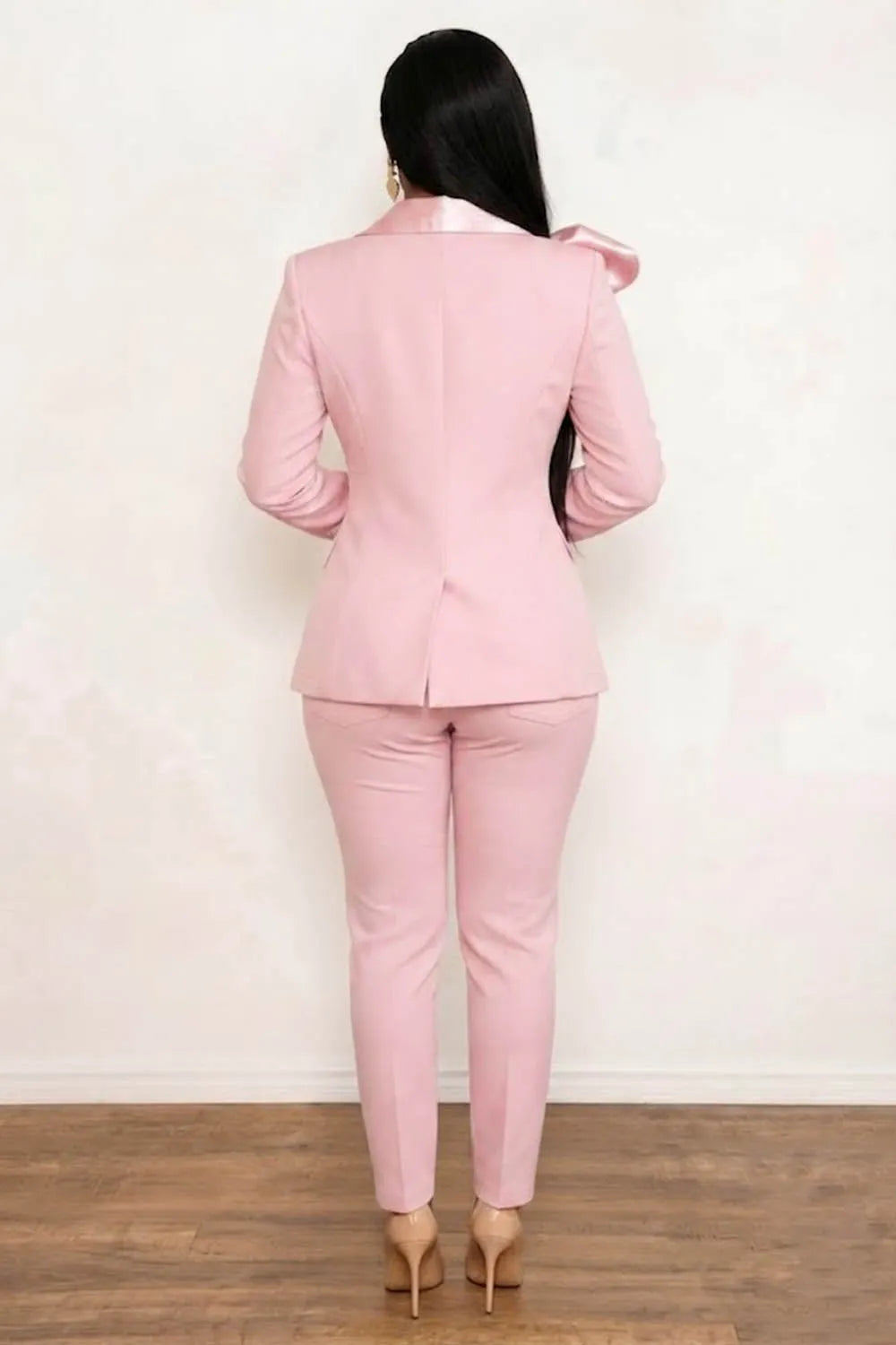 Contrast Satin Peak Lapel Bowknot Decor Slim Fit Business Casual Blazer-Pink