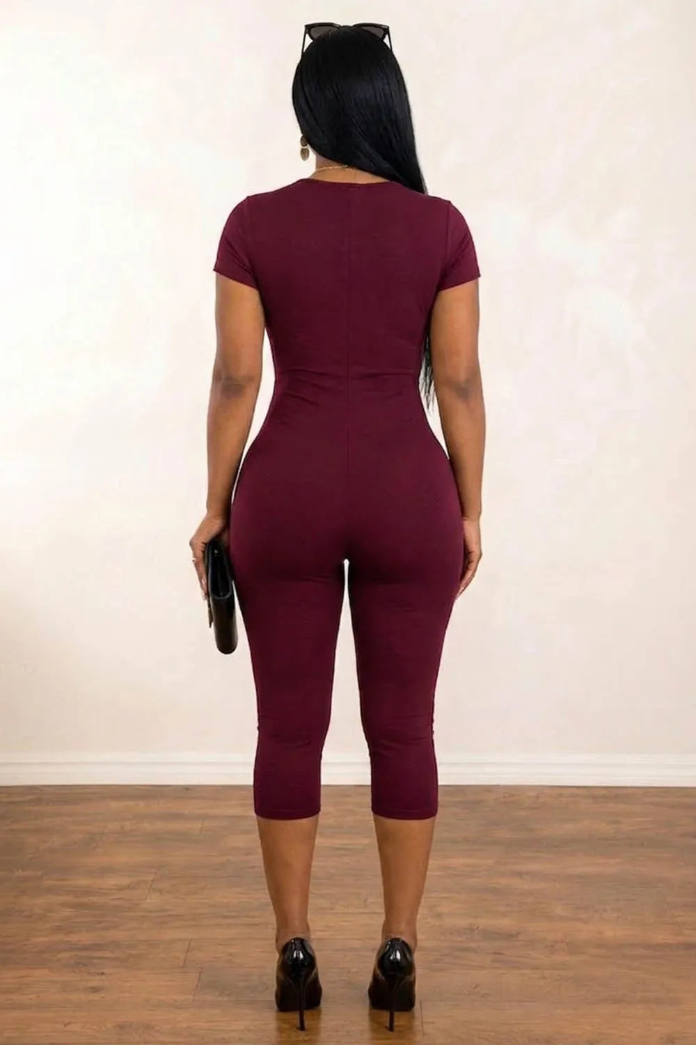 U Neck Short Sleeve Slim Fit Solid Color Capris Jumpsuit-Burgundy