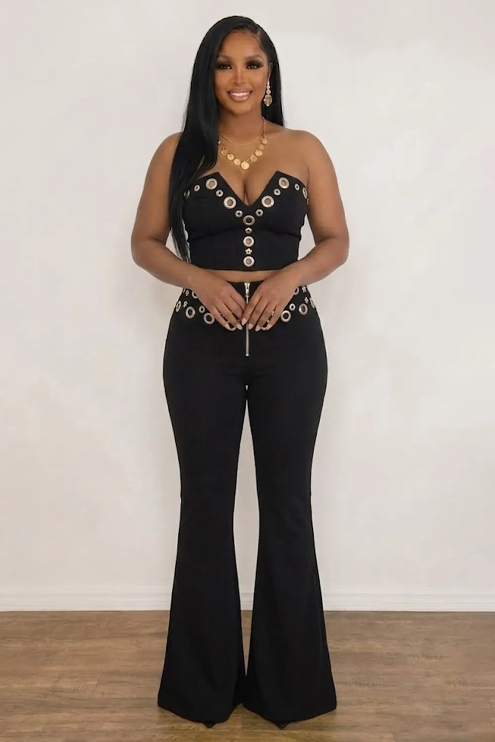 Metal Eyelet Decor V Neck Crop Top High Waist Flare Leg Pants-Black